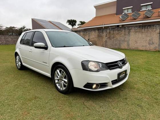 VOLKSWAGEN GOLF 2.0 MI 8V FLEX 4P TIPTRONIC VOLKSWAGEN GOLF 2.0 MI 8V FLEX 4P TIPTRONIC
